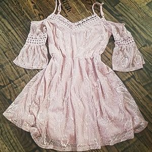 pretty pink lace dress!💖💖💖💖💖💖💖